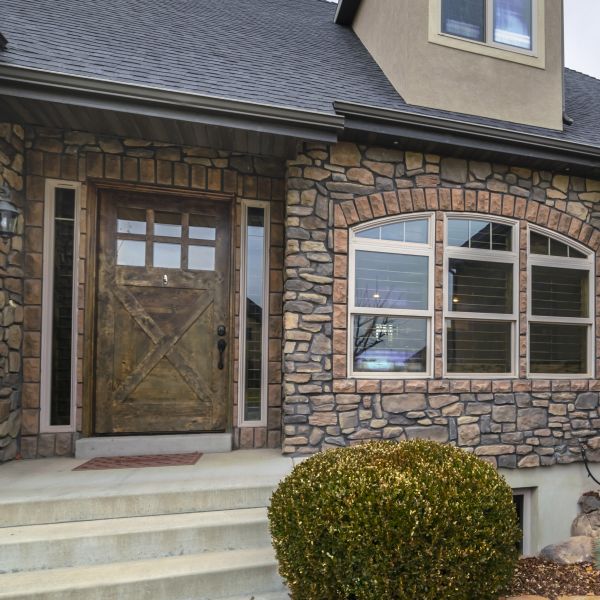 Cost of Entryway Paving in Marana