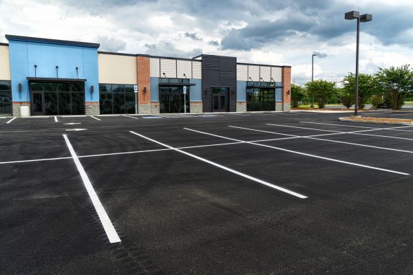 Cost of Parking Lot Blacktopping in Marana